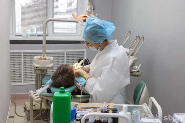 Цены на стоматологические услуги снизятся по отдельным видам на 33-47 процентов