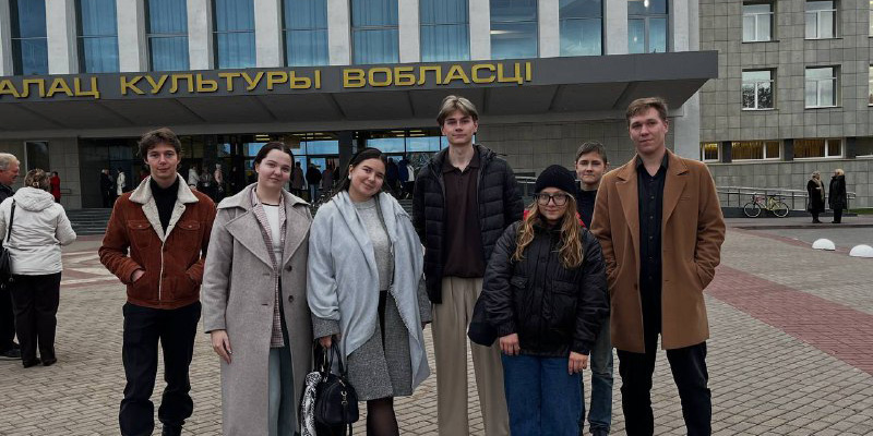 Концерт «Заслуженного коллектива Республики Беларусь «Академический ансамбль песни и танца Вооруженных сил Республики Беларусь».